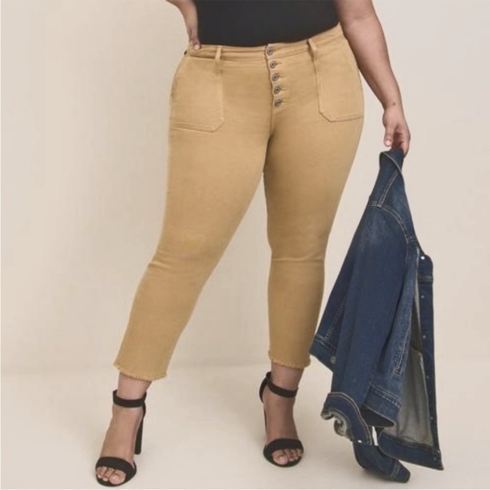 Torrid Button Fly High Rise Stretch Denim Jeans Fray Raw Hem Tan Plus Size 18T
